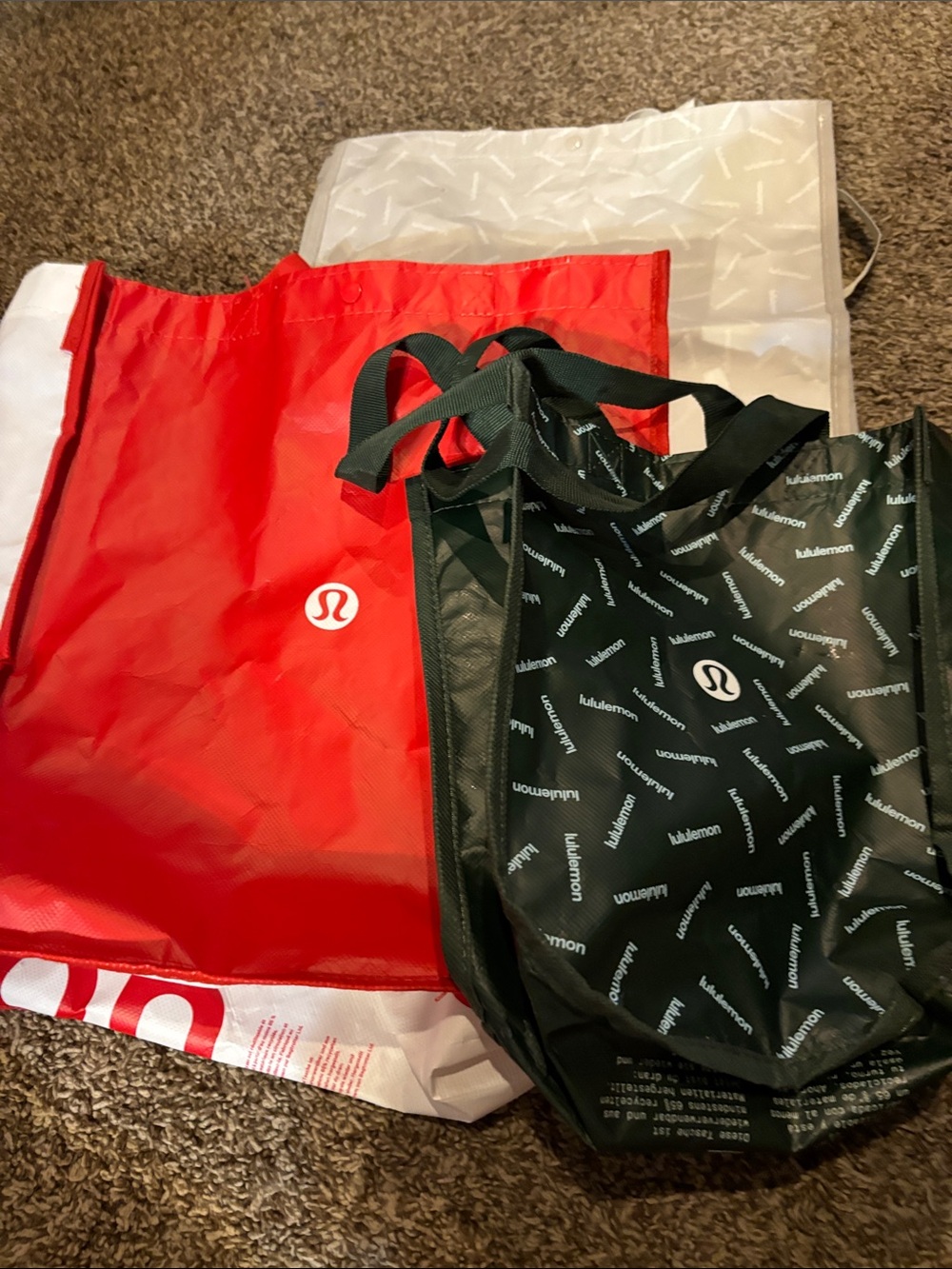 lululemon athletica Tote Set in Red and Black